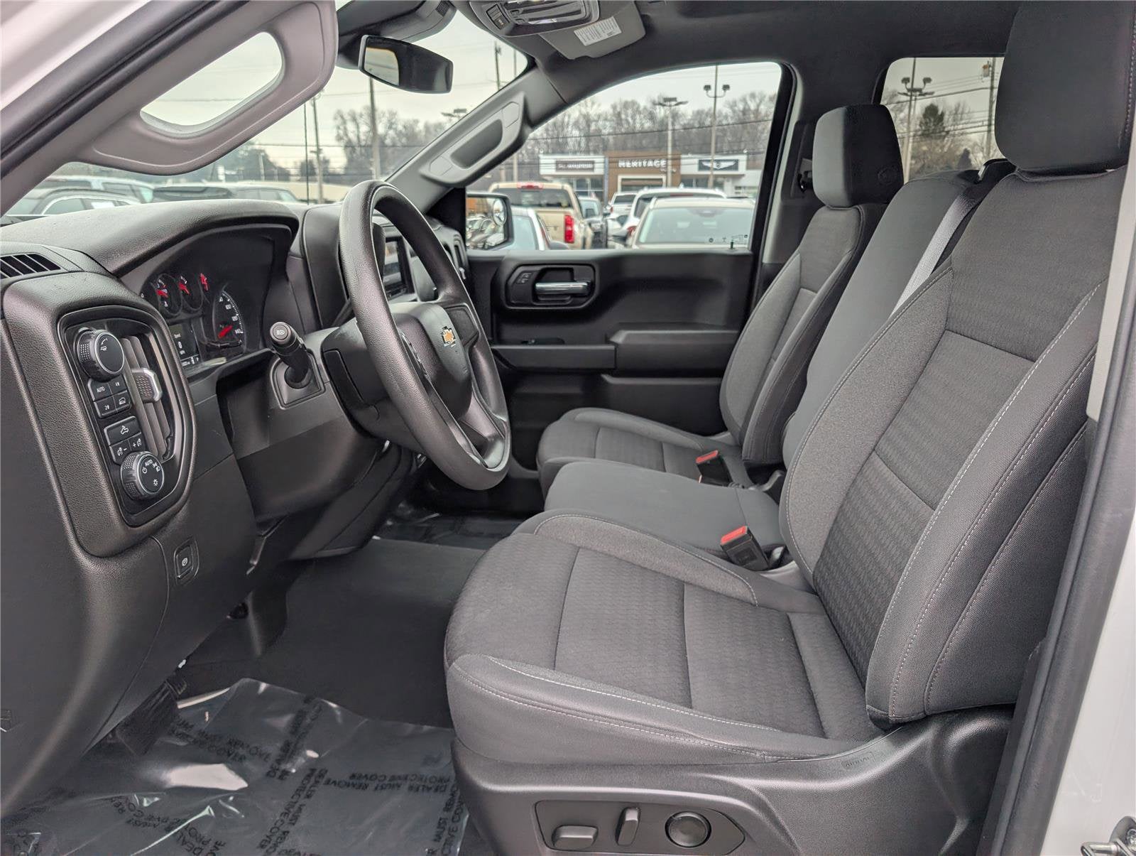 2023 Chevrolet Silverado 1500 Custom