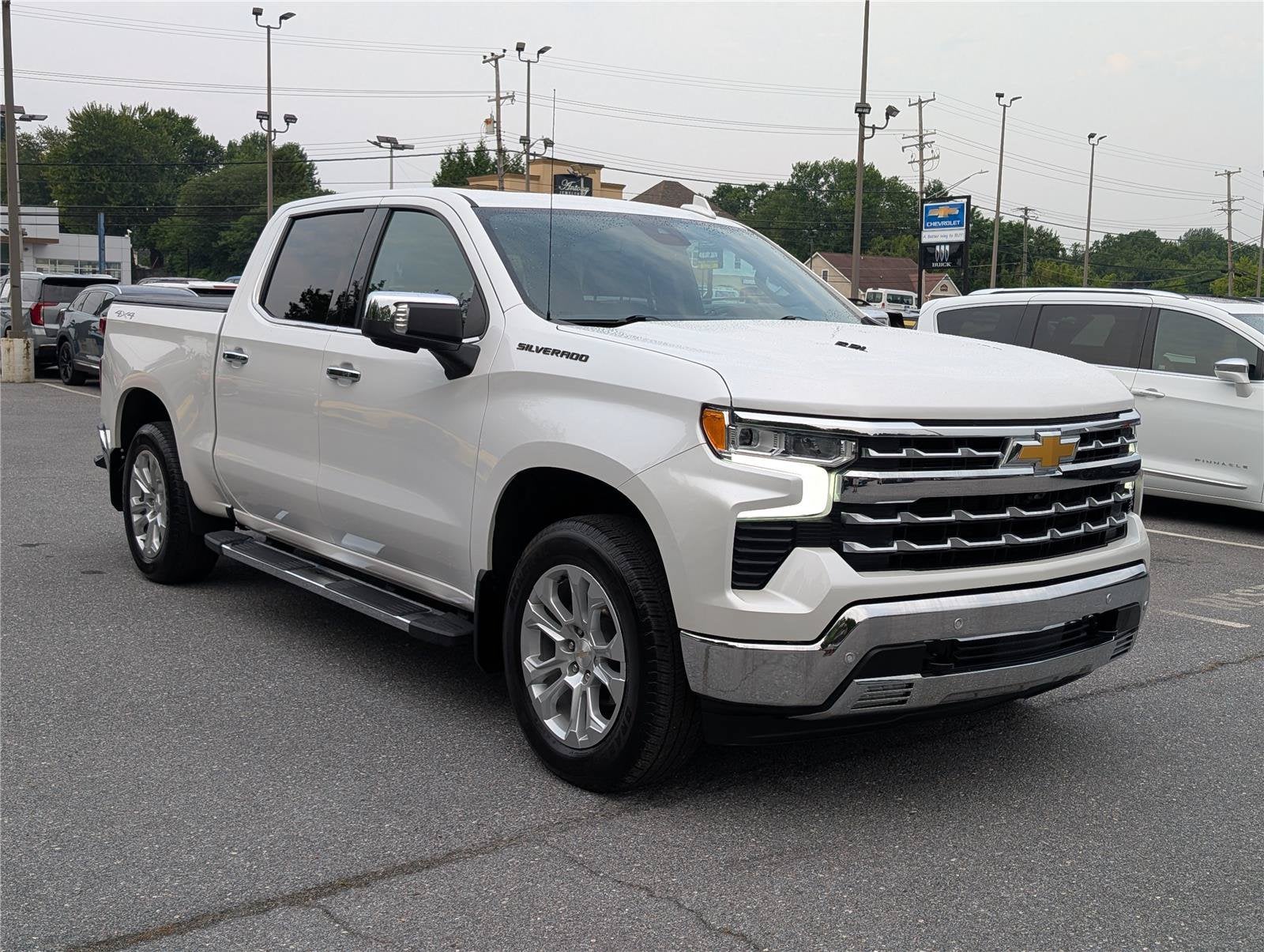 2023 Chevrolet Silverado 1500 LTZ