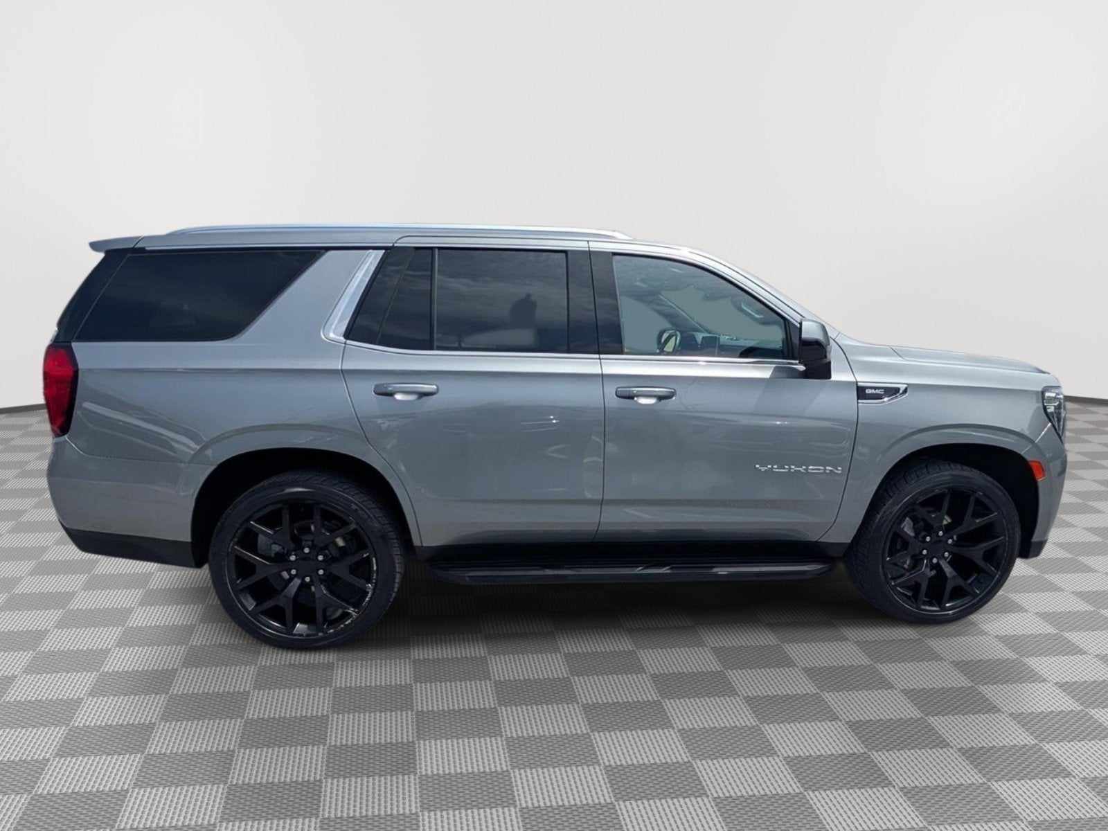 2023 GMC Yukon SLE