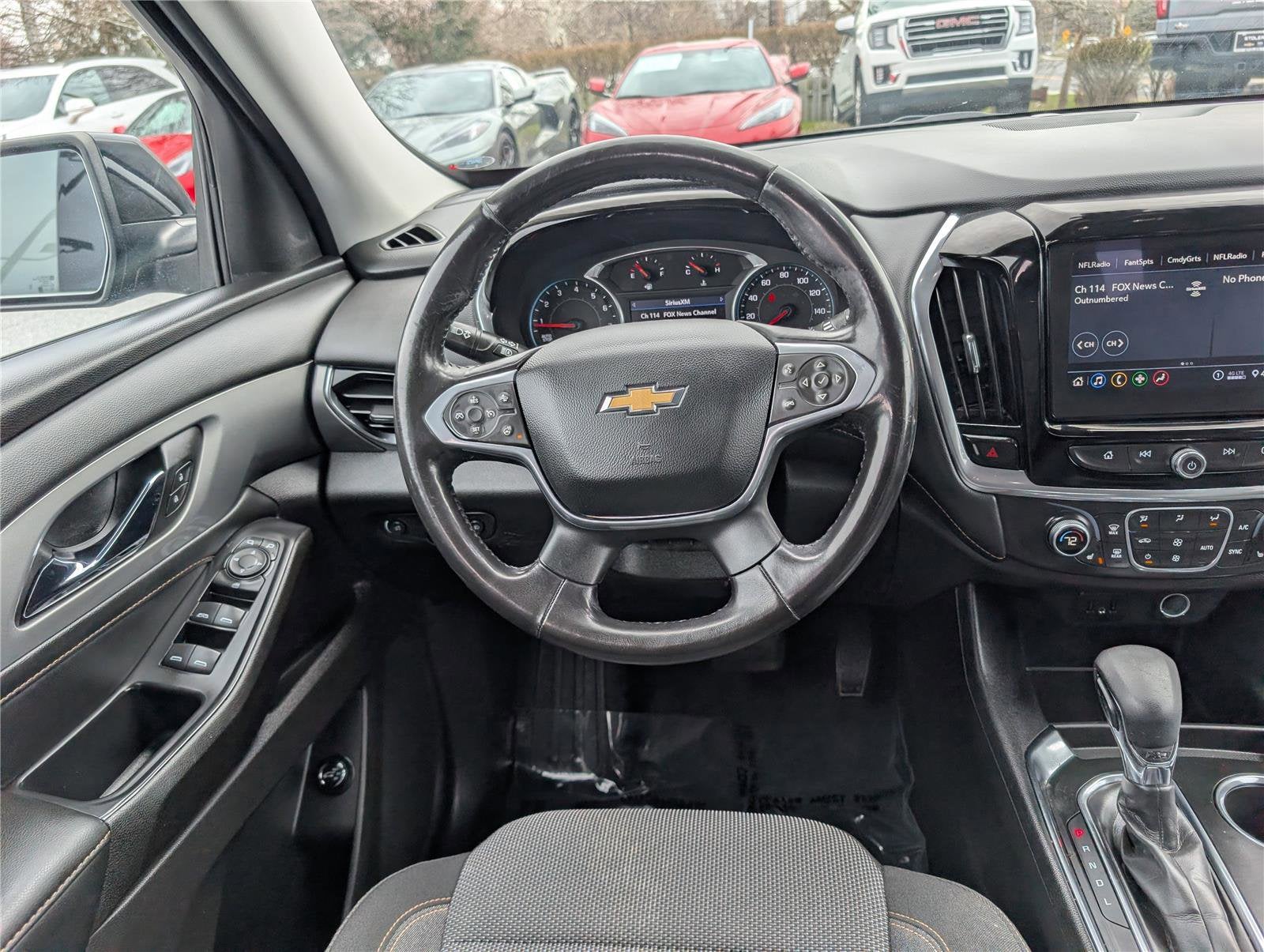 2021 Chevrolet Traverse LT Cloth