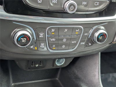 2021 Chevrolet Traverse LT Cloth