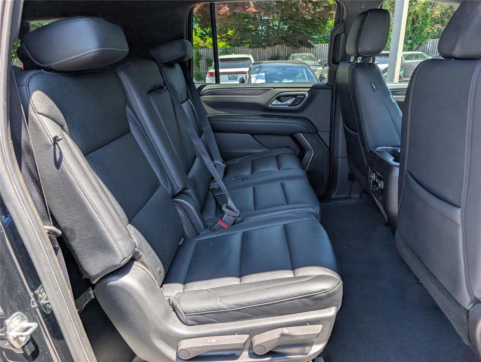 2021 Chevrolet Suburban LS