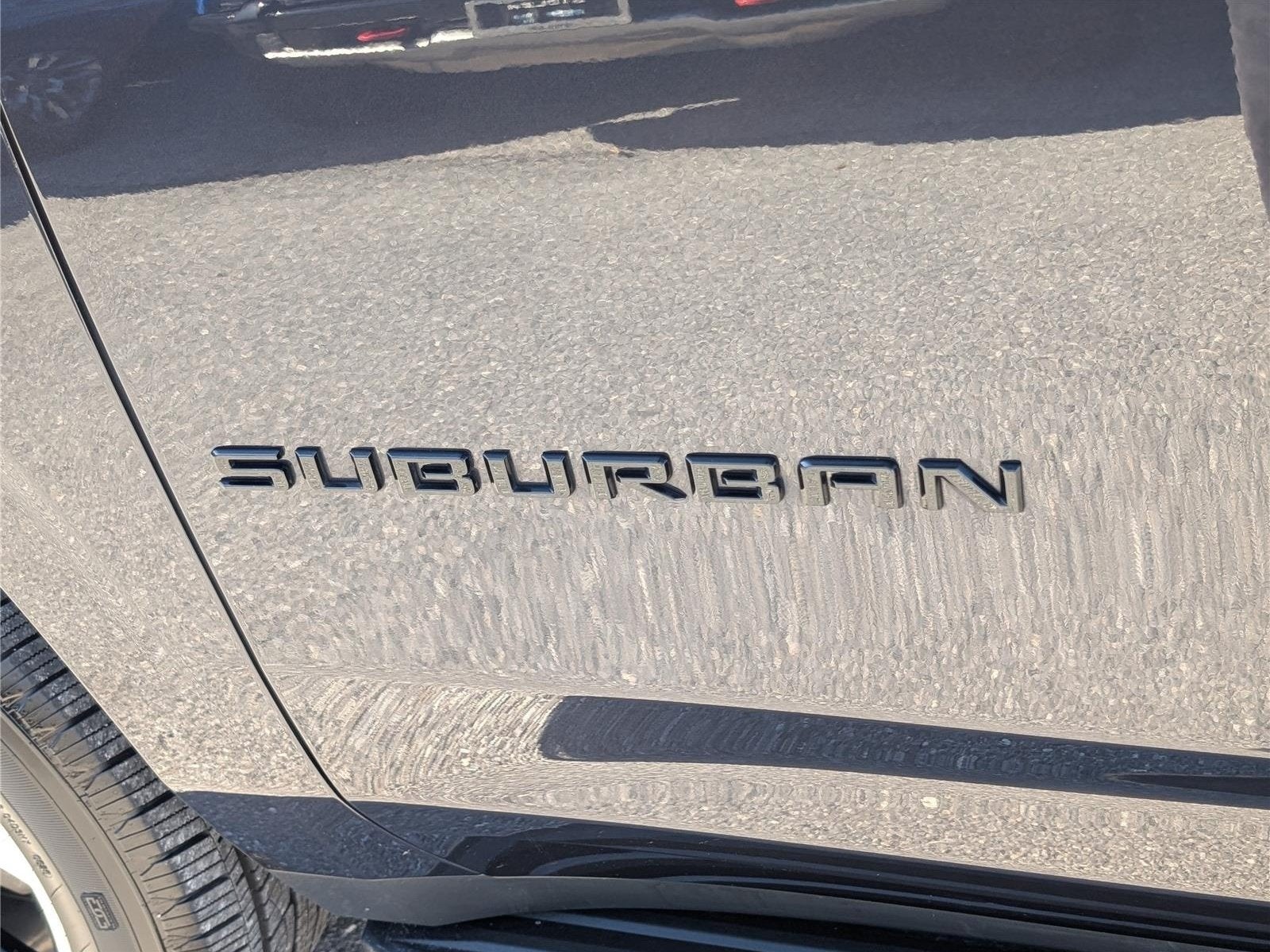 2024 Chevrolet Suburban RST