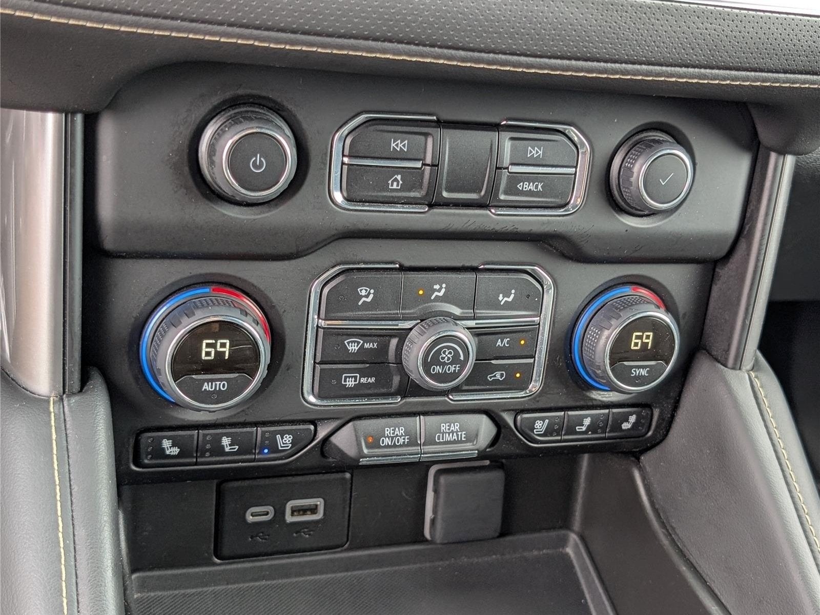 2024 Chevrolet Suburban Premier