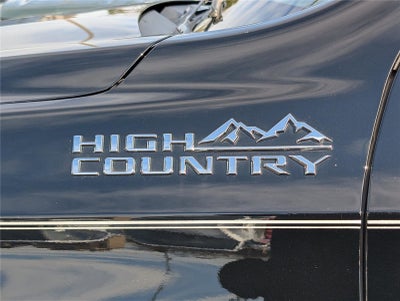 2023 Chevrolet Suburban High Country