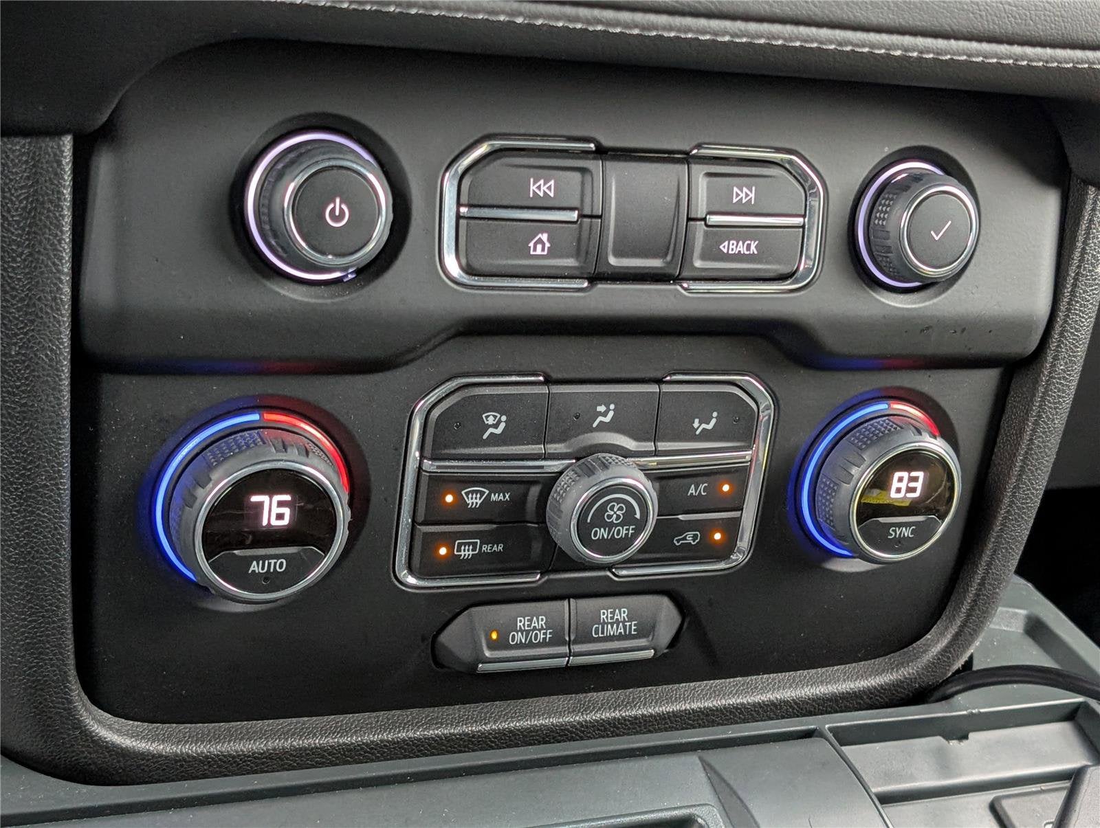 2022 Chevrolet Tahoe LS