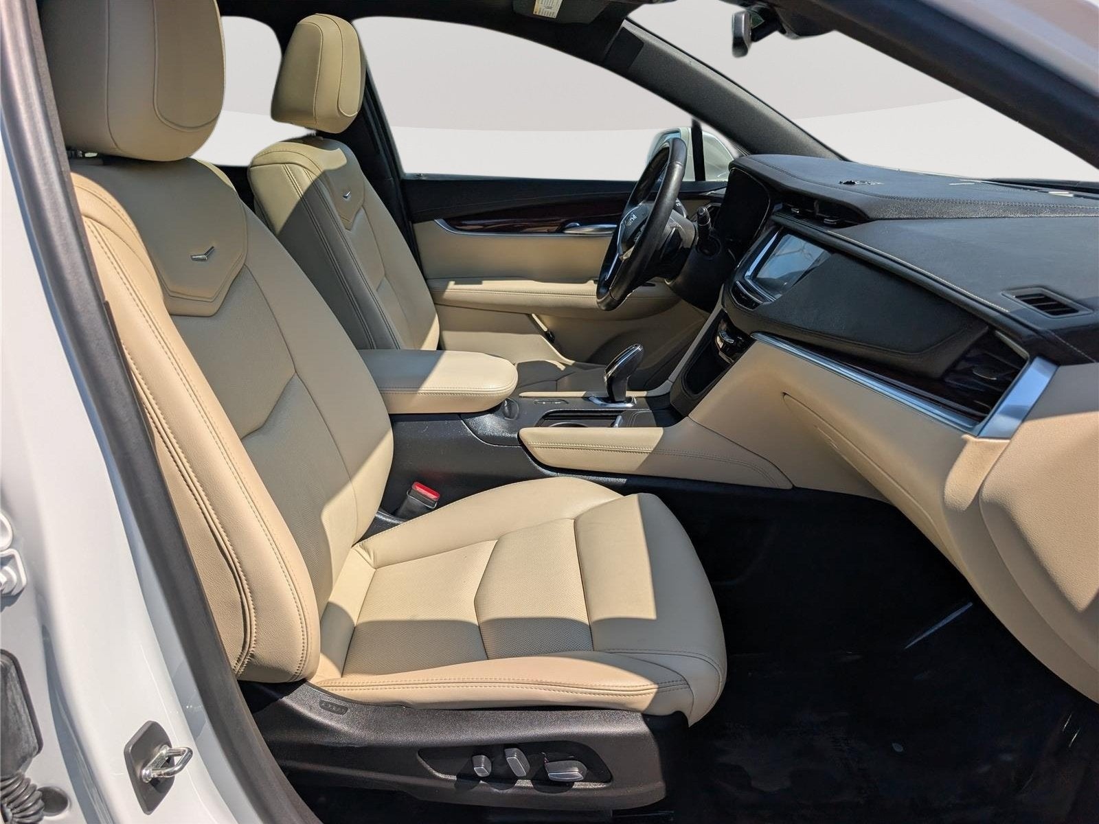 2018 Cadillac XT5 Premium Luxury FWD