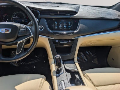 2018 Cadillac XT5 Premium Luxury FWD