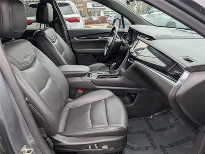 2022 Cadillac XT6 Premium Luxury