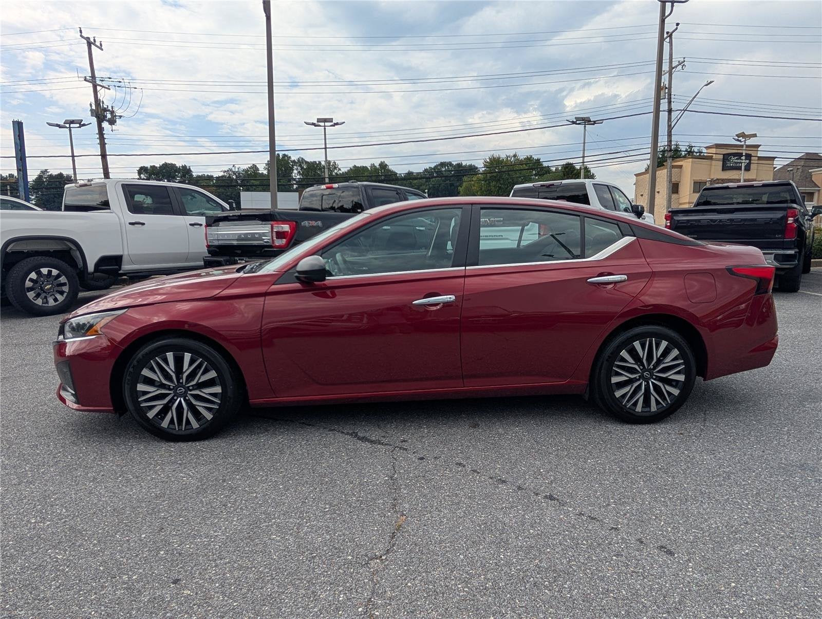 2024 Nissan Altima 2.5 SV