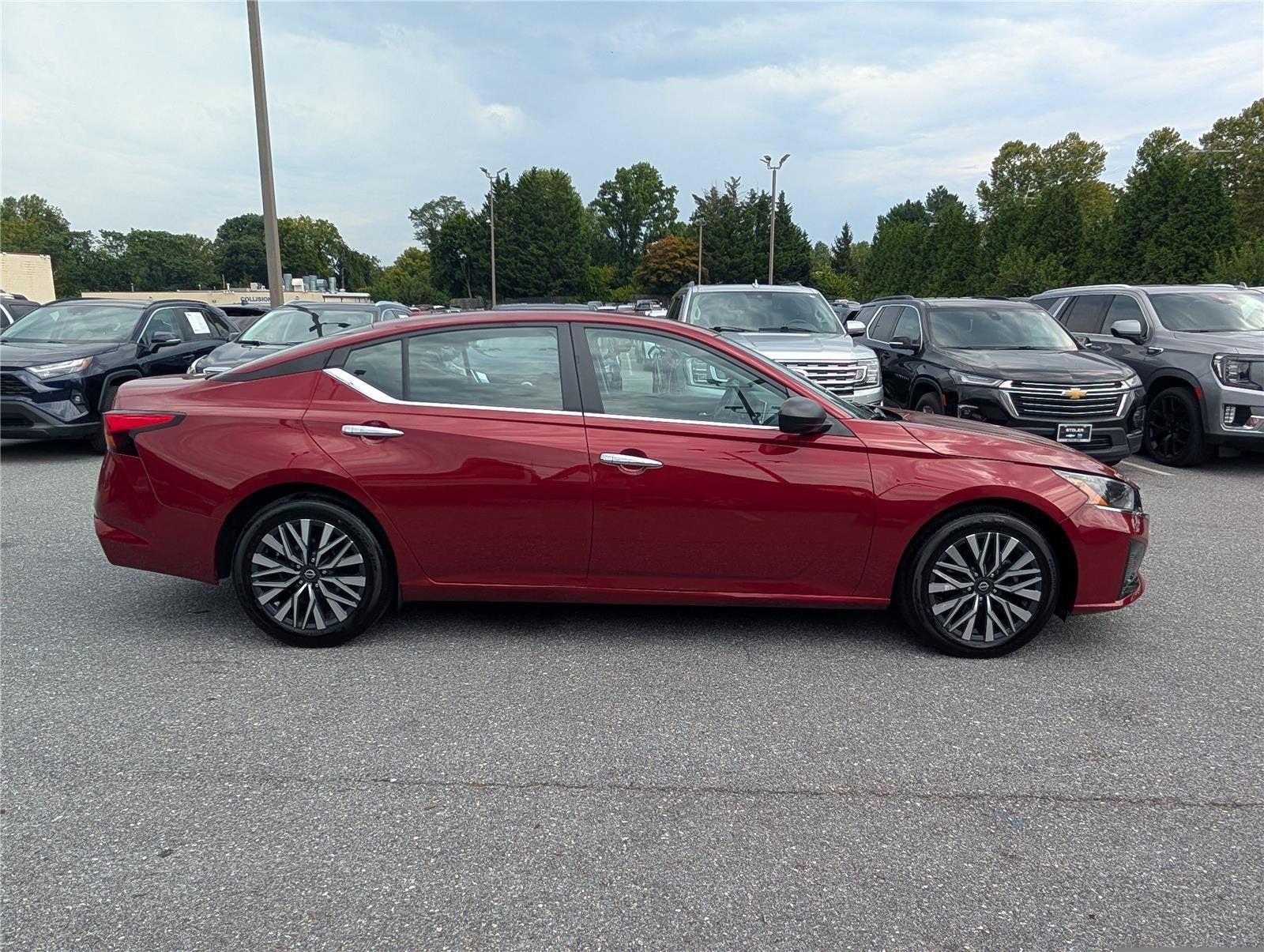 2024 Nissan Altima 2.5 SV