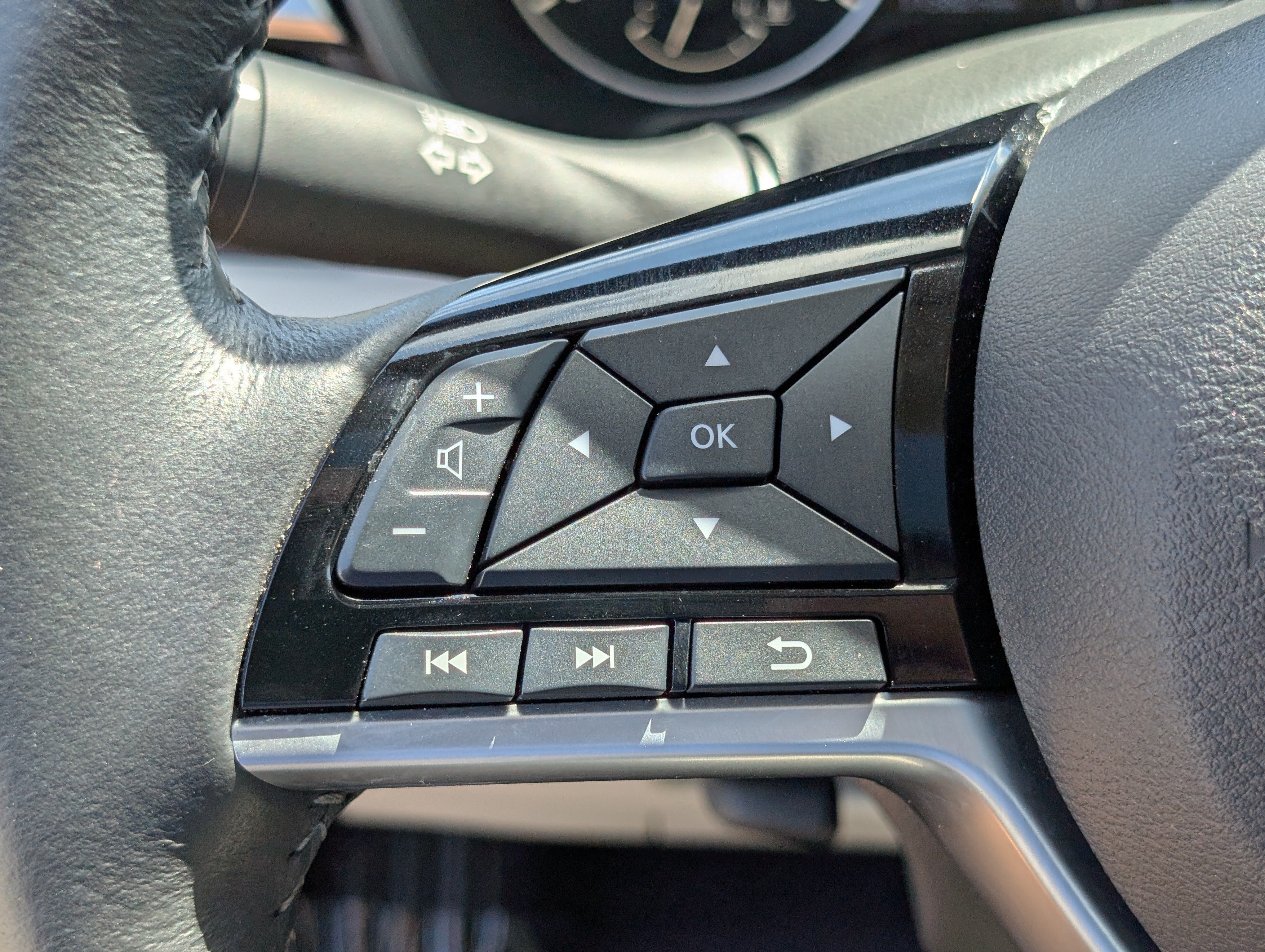 2025 Nissan Altima SL