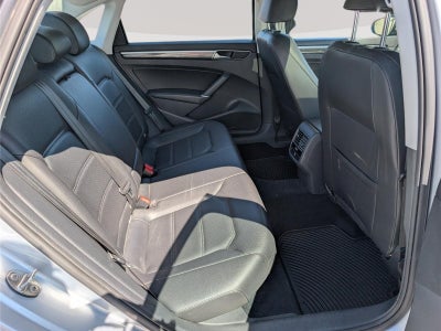 2018 Volkswagen Passat 2.0T SE