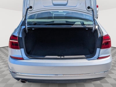 2018 Volkswagen Passat 2.0T SE