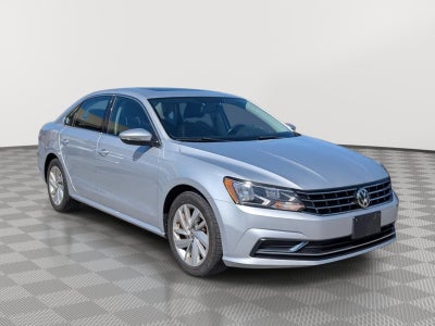 2018 Volkswagen Passat 2.0T SE