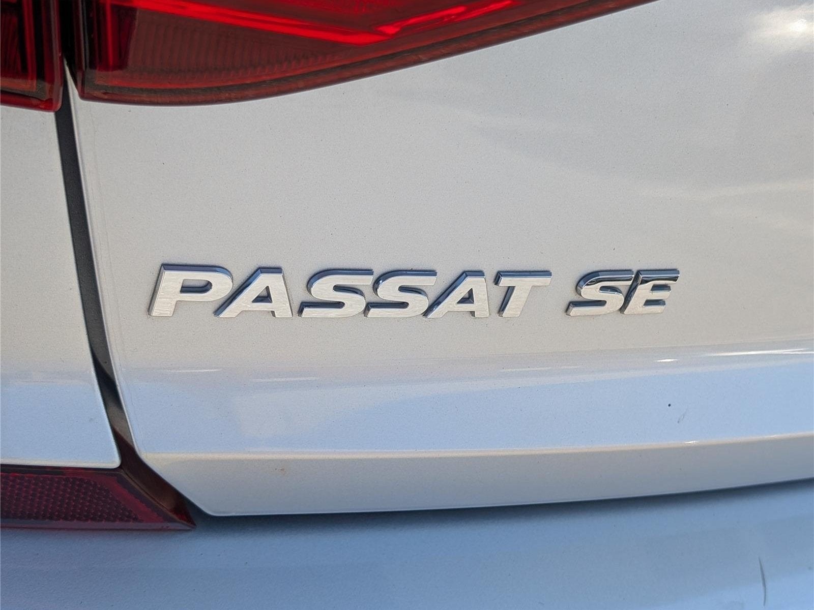 2018 Volkswagen Passat 2.0T SE