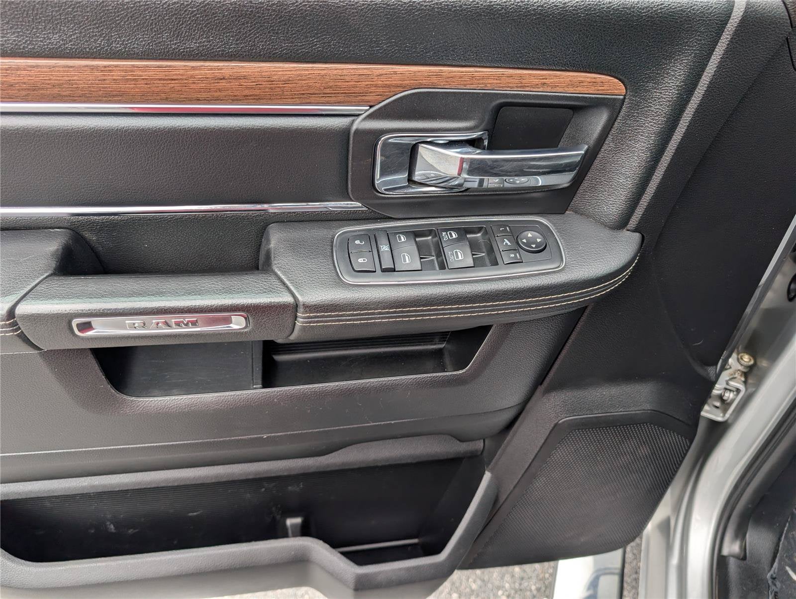 2016 RAM 3500 Laramie