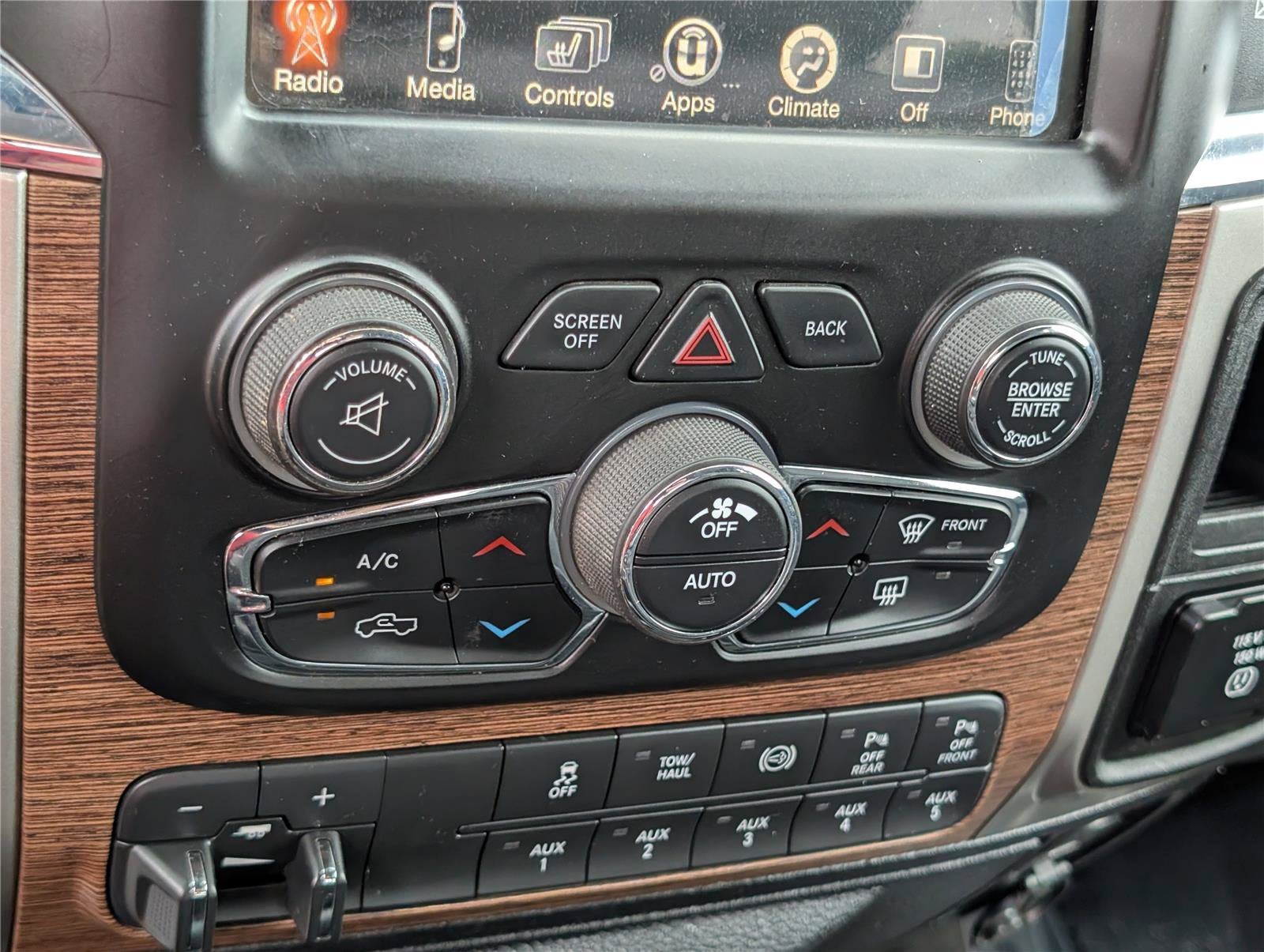 2016 RAM 3500 Laramie