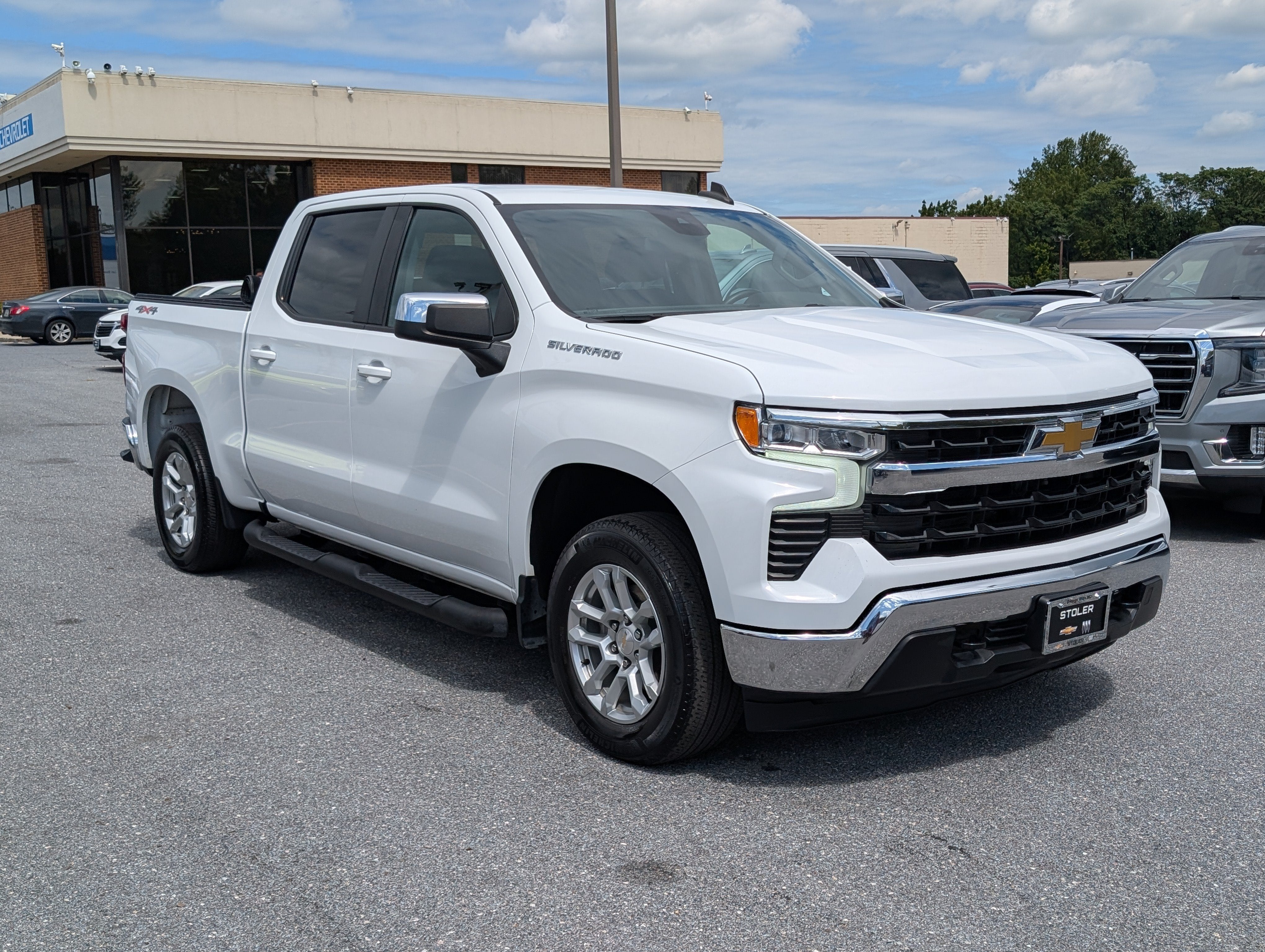 2023 Chevrolet Silverado 1500 LT