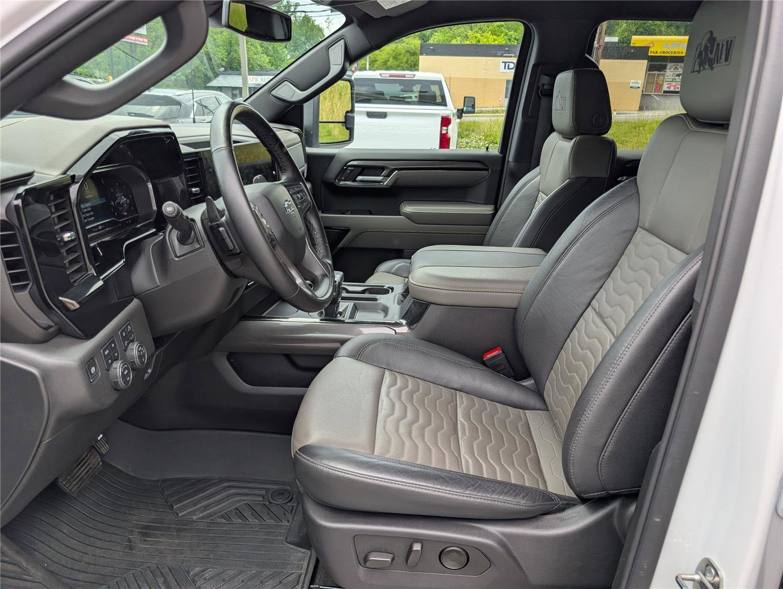 2024 Chevrolet Silverado 1500 ZR2