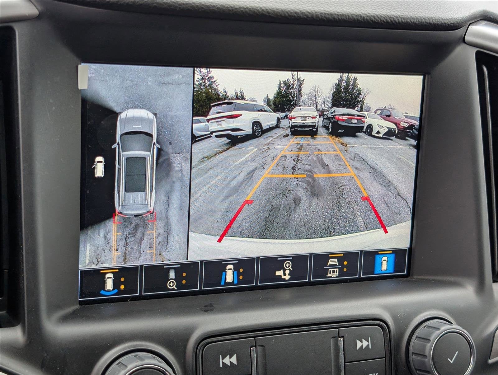 2022 GMC Terrain AT4