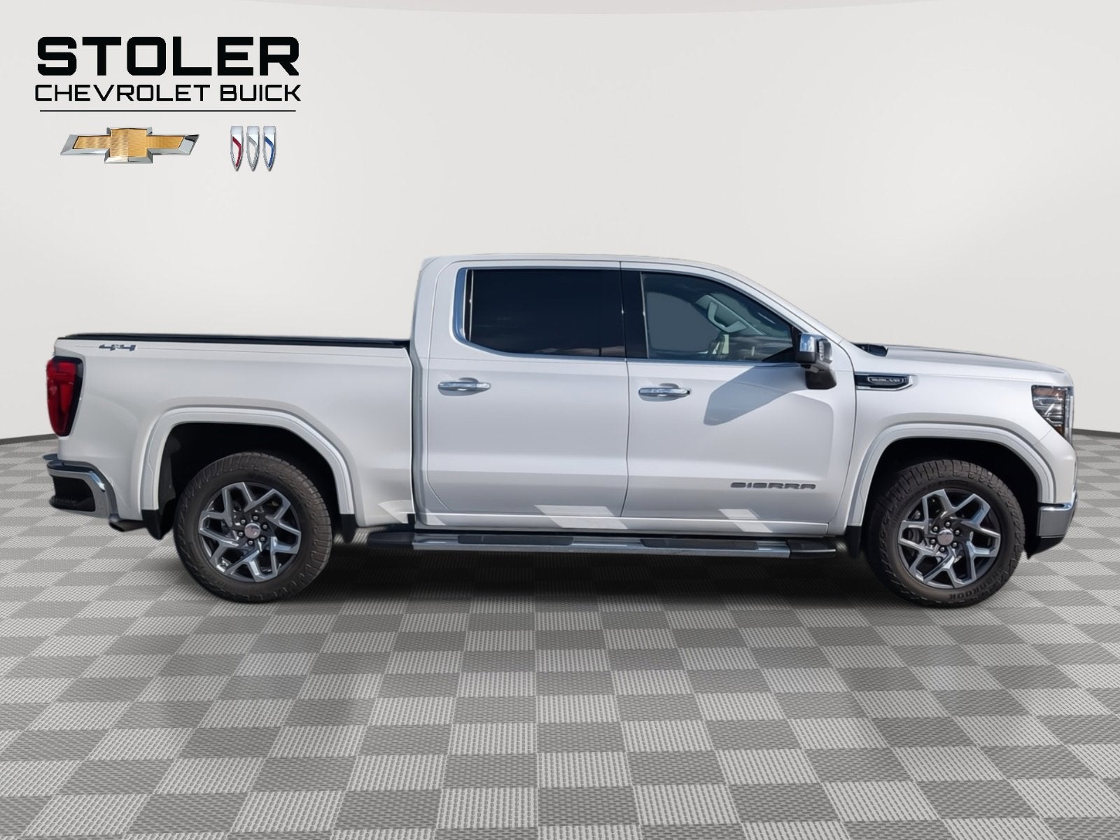 2024 GMC Sierra 1500 SLT