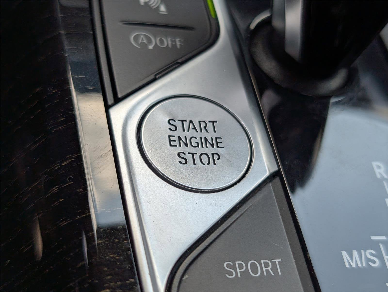 2022 BMW 3 Series 330i xDrive