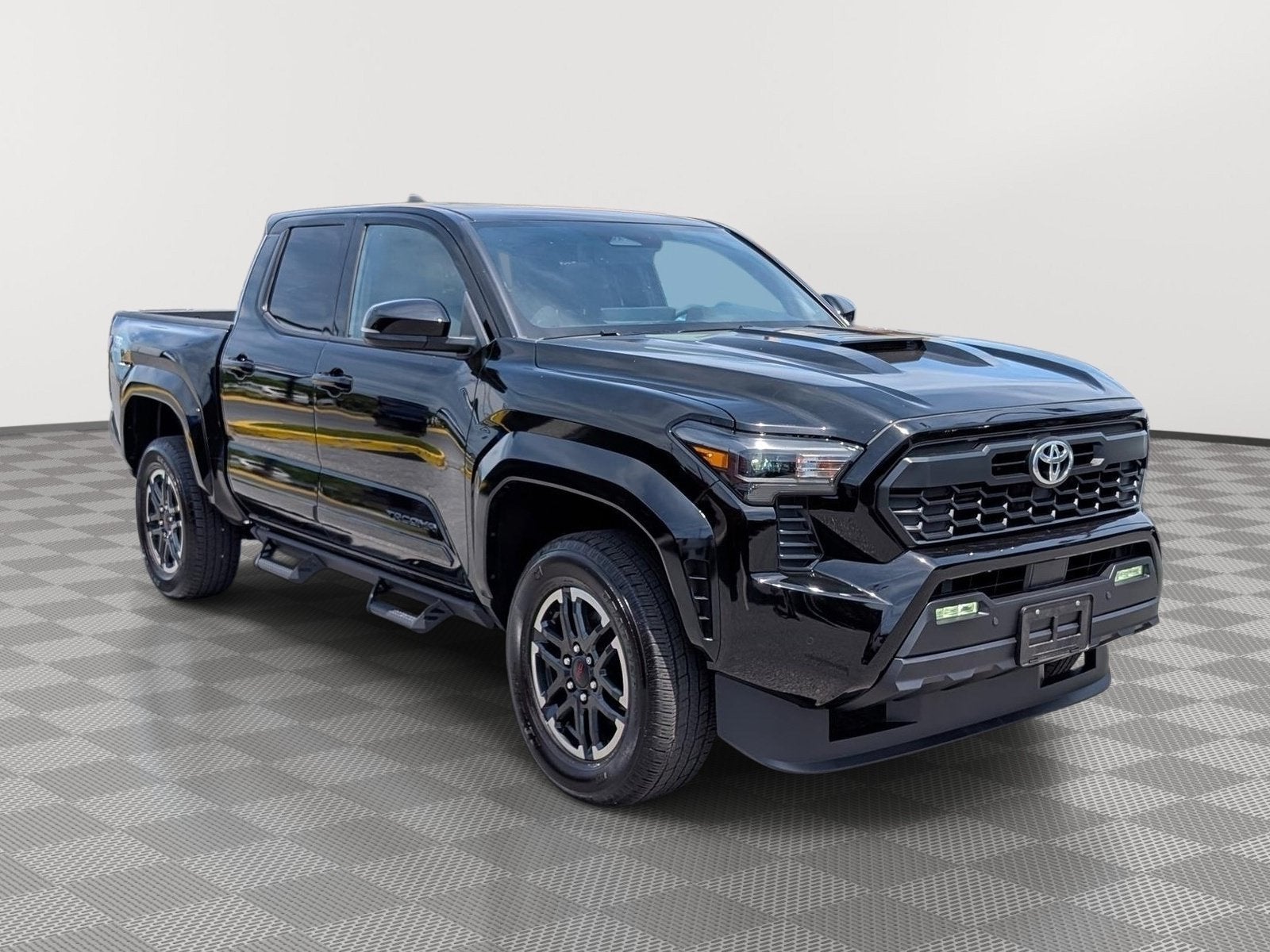 2025 Toyota Tacoma 4WD SR