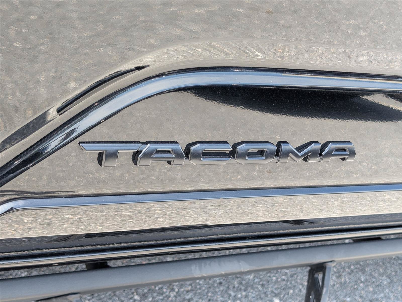 2025 Toyota Tacoma 4WD SR