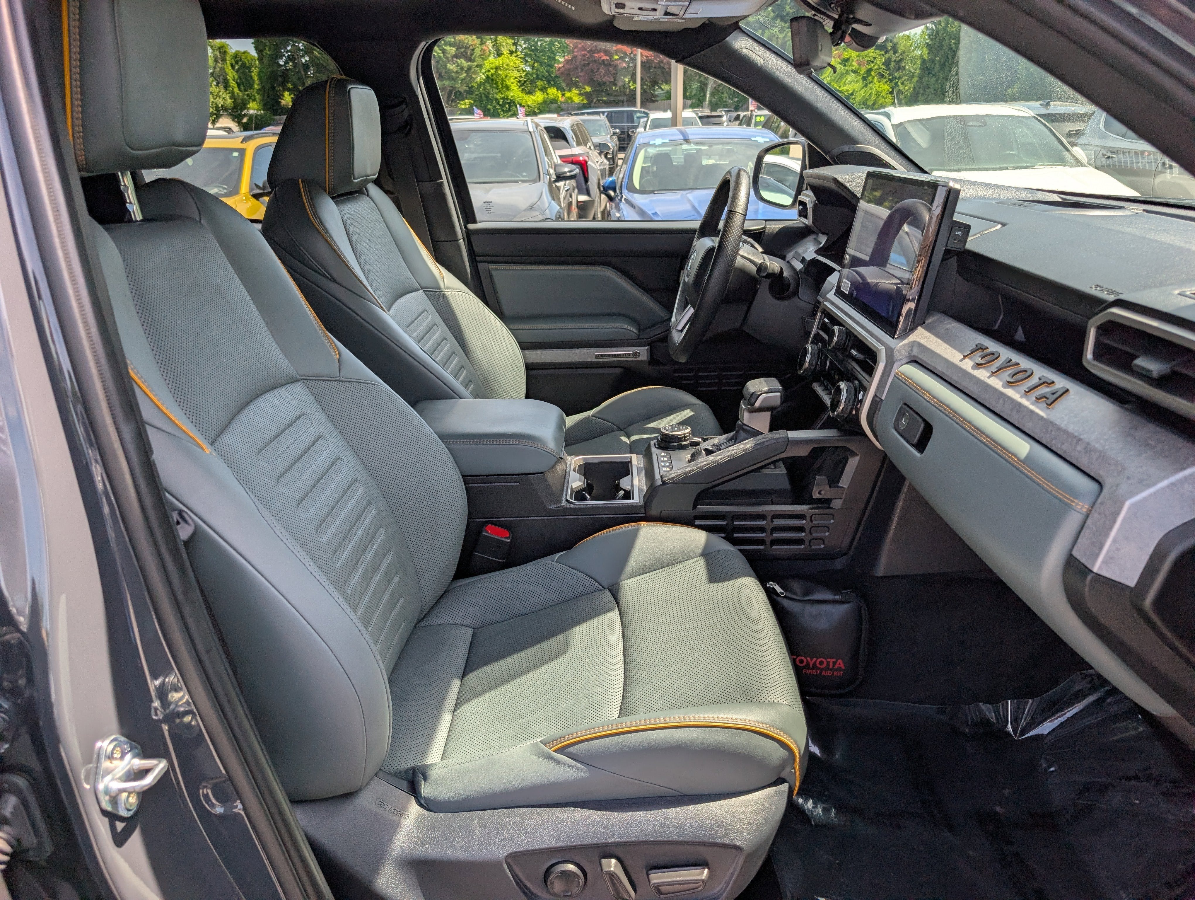 2025 Toyota Tacoma 4WD TRD Sport Hybrid