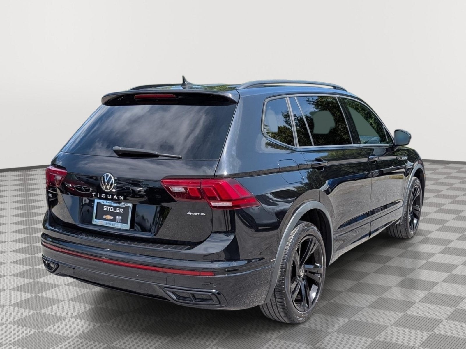 2024 Volkswagen Tiguan SE R-Line Black