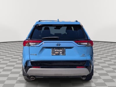 2022 Toyota RAV4 Hybrid SE