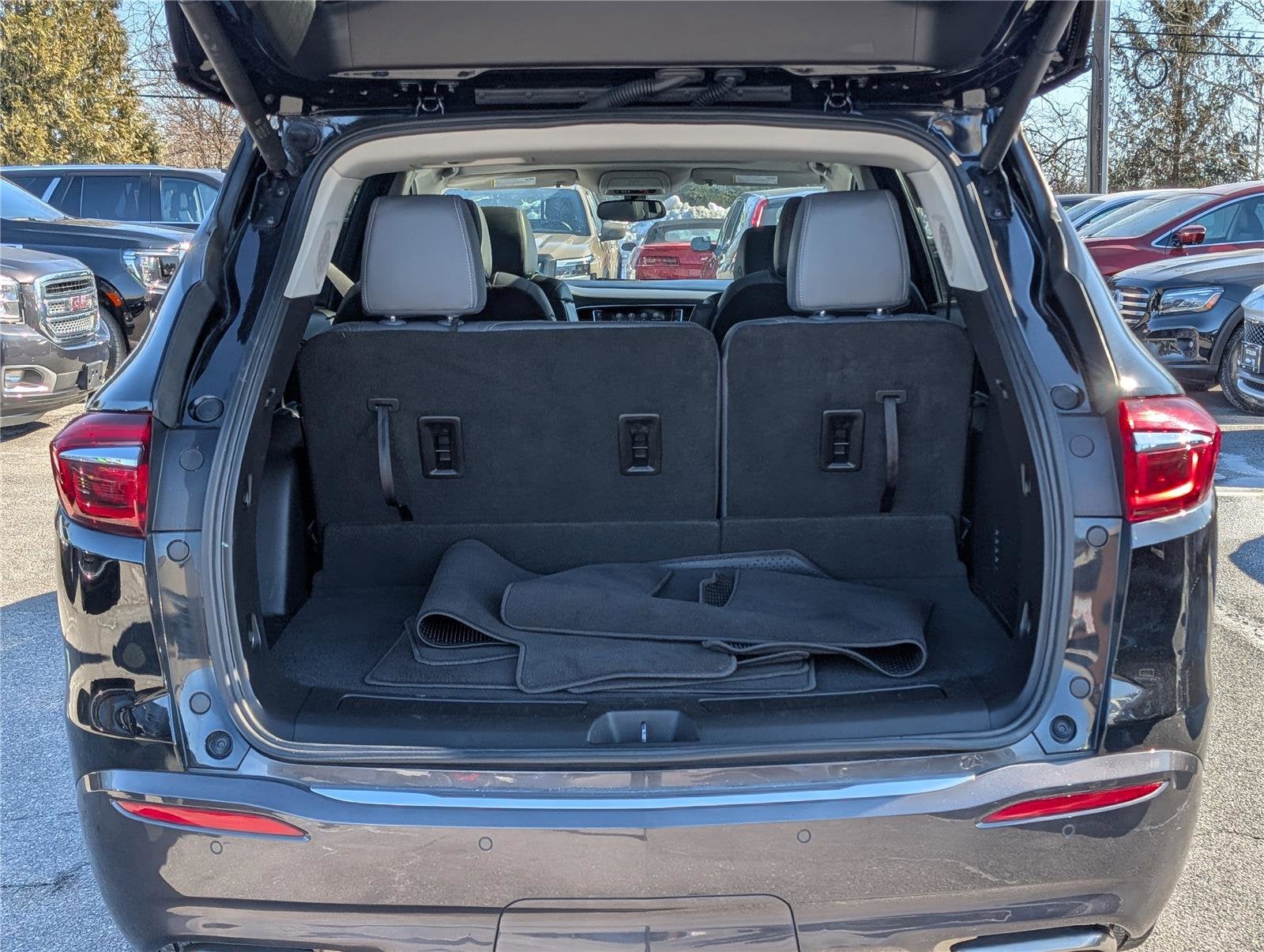 2021 Buick Enclave Essence