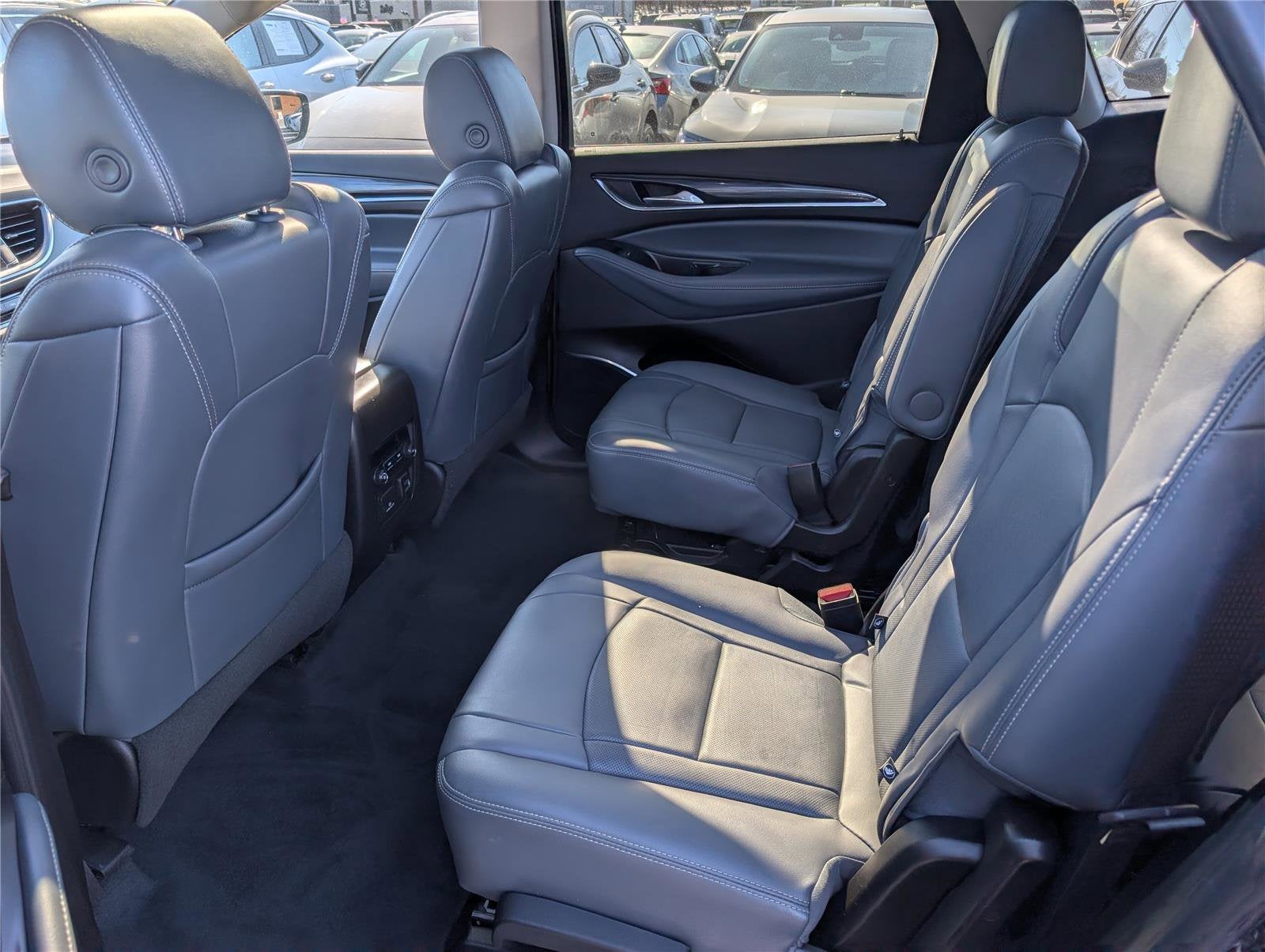 2021 Buick Enclave Essence