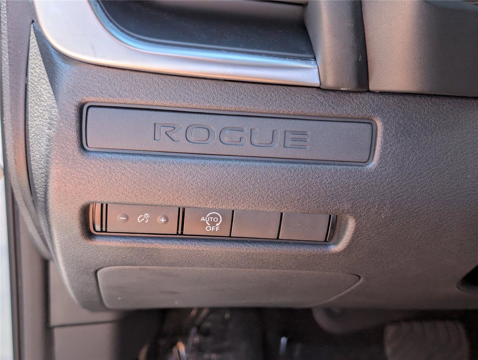2024 Nissan Rogue S