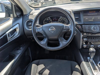 2020 Nissan Pathfinder SV