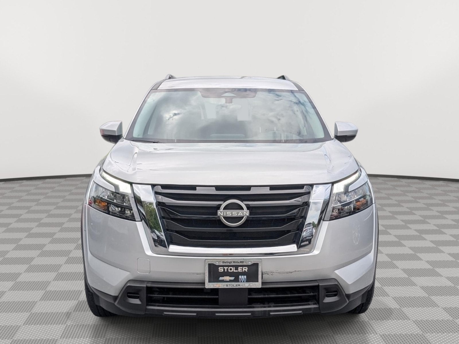 2024 Nissan Pathfinder SV