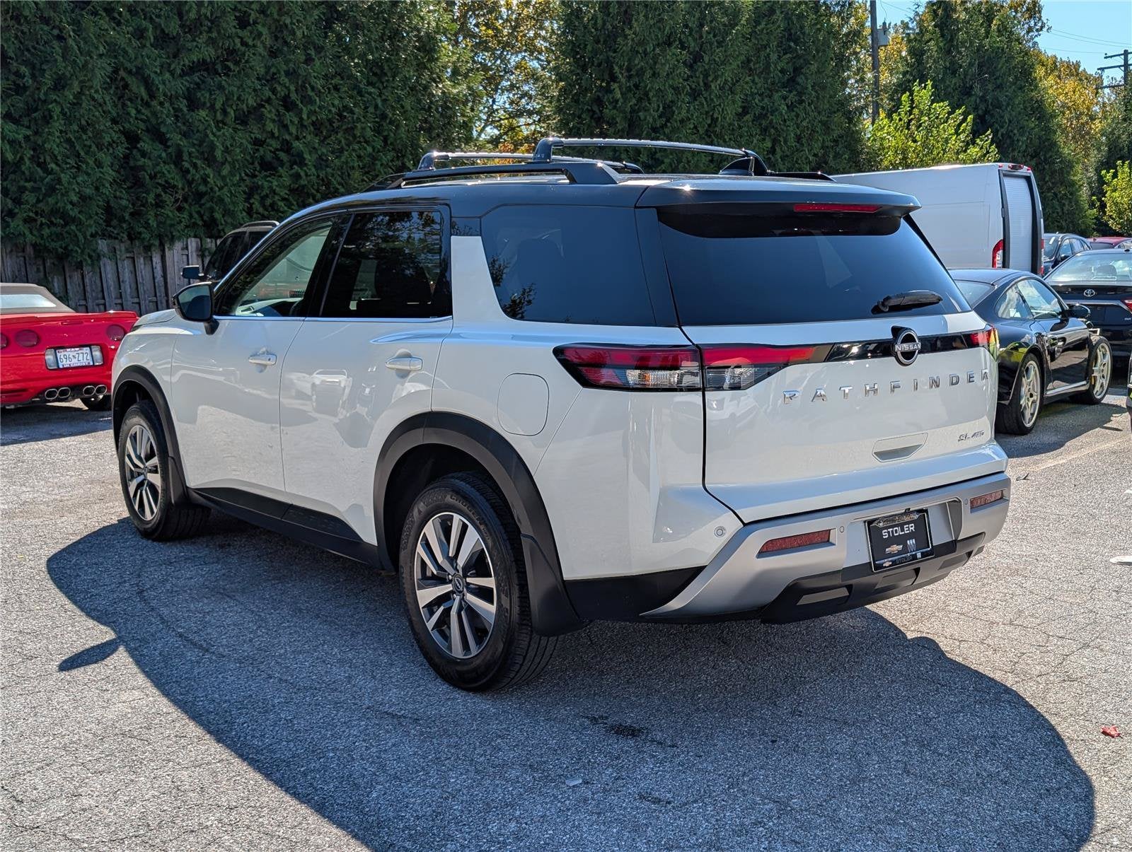 2024 Nissan Pathfinder SL