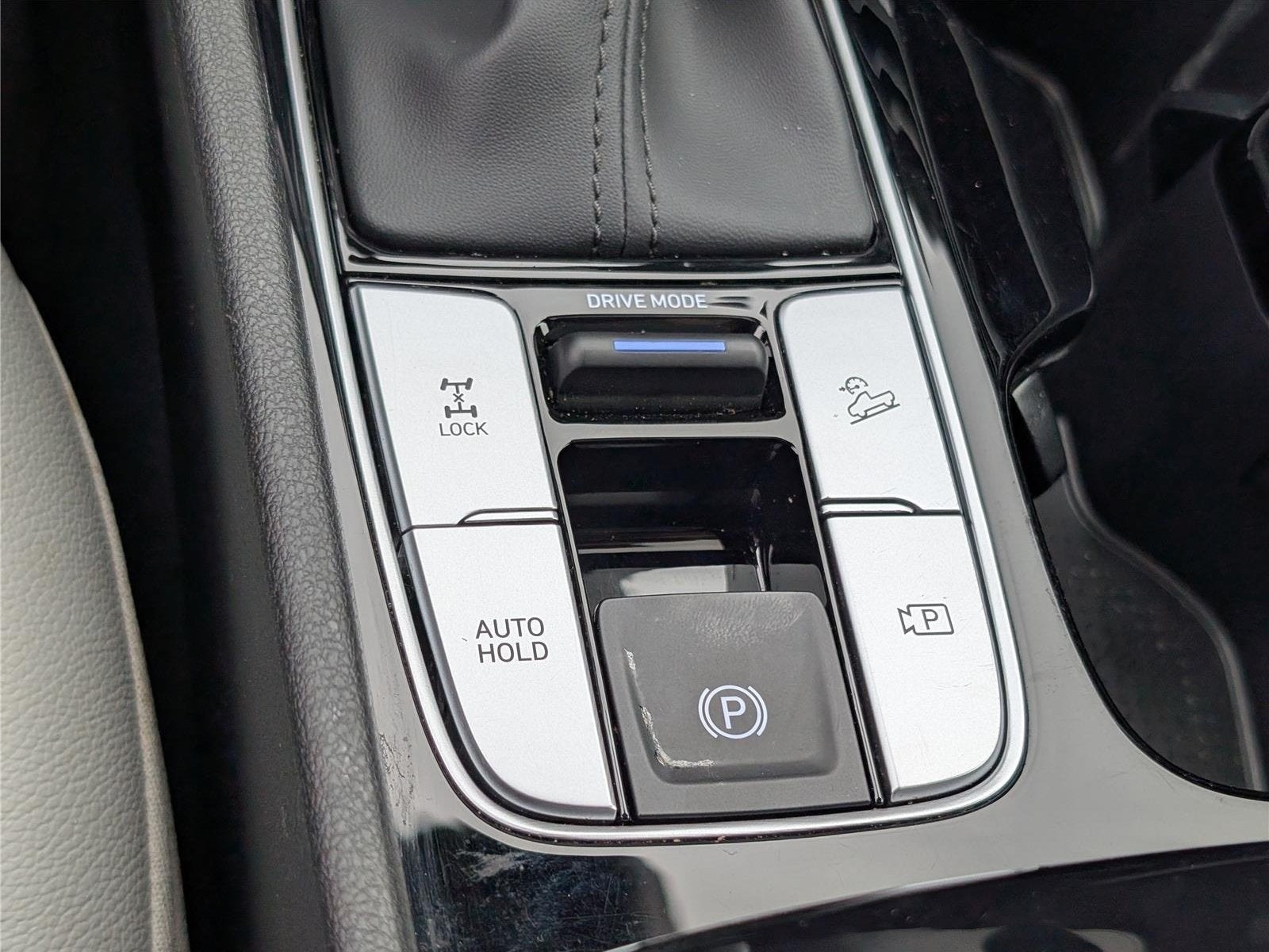 2025 Hyundai Santa Cruz SEL Activity