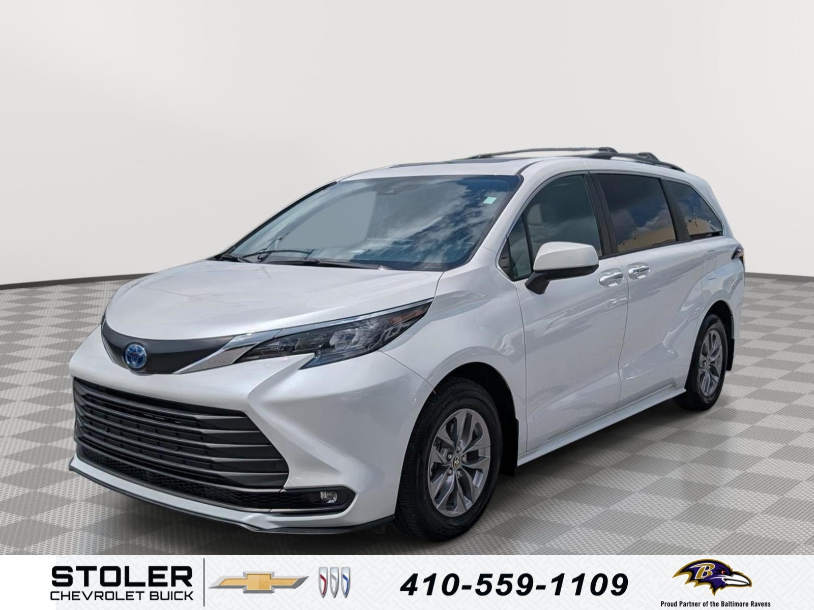 2025 Toyota Sienna XLE