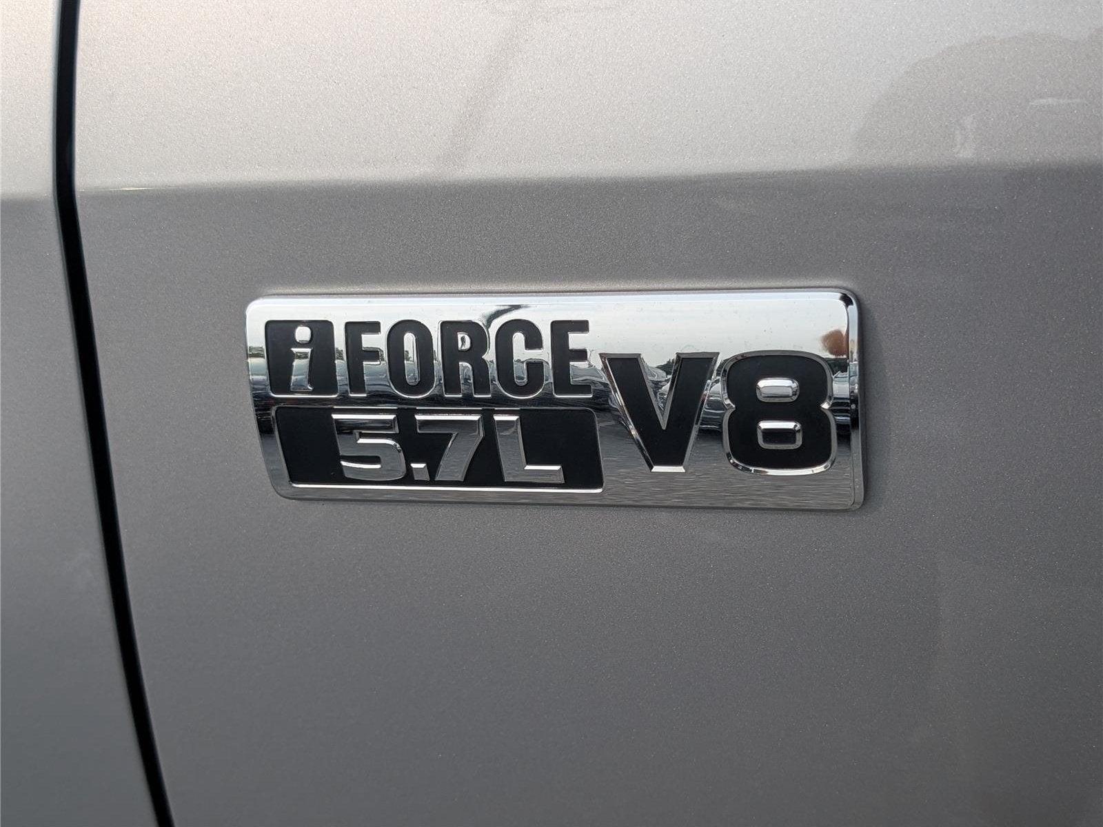 2015 Toyota Tundra 4WD Truck SR5