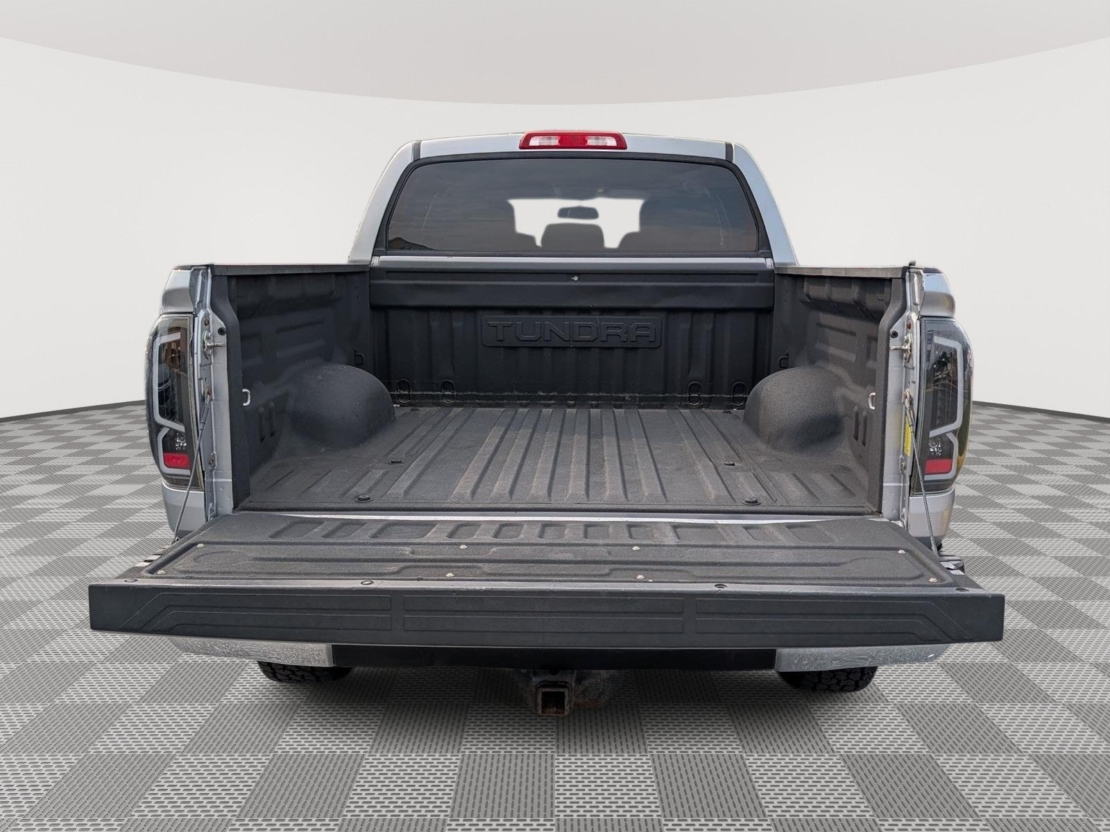 2015 Toyota Tundra 4WD Truck SR5