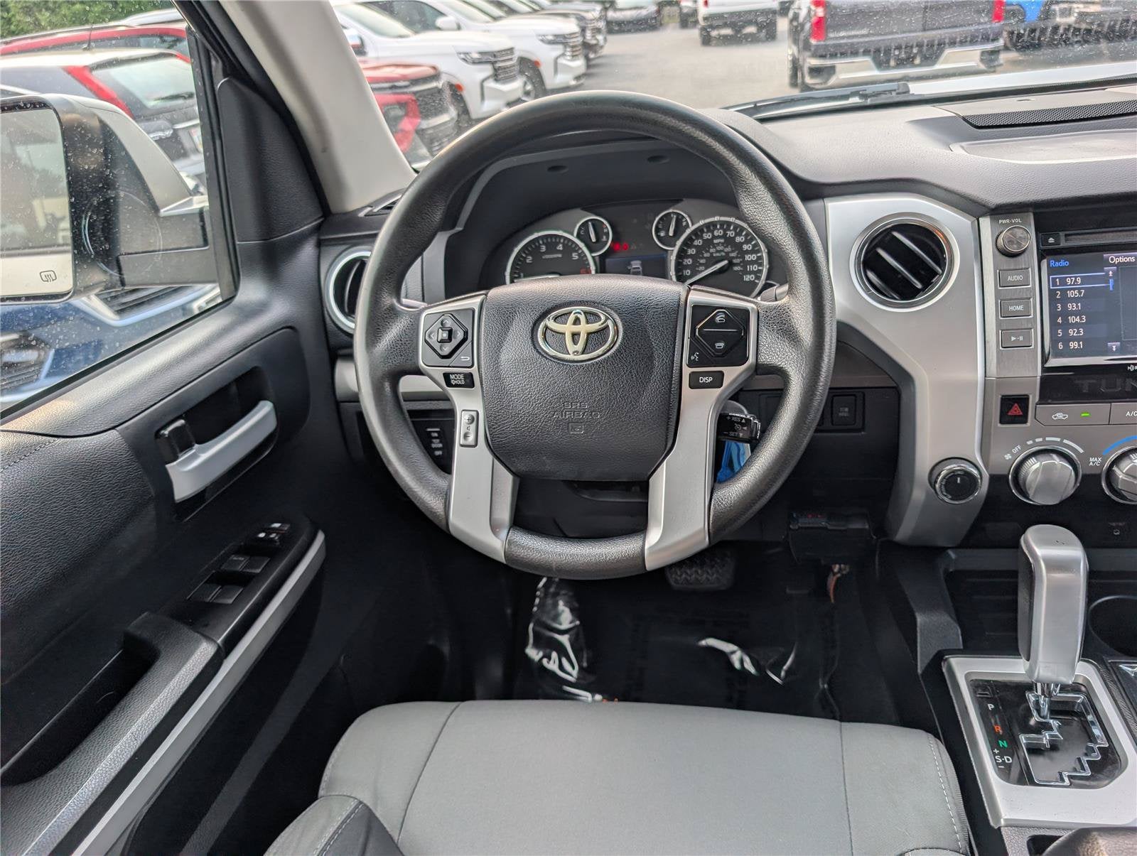 2015 Toyota Tundra 4WD Truck SR5