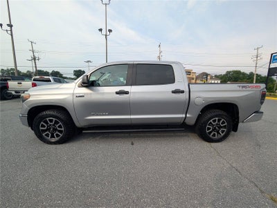 2015 Toyota Tundra 4WD Truck SR5
