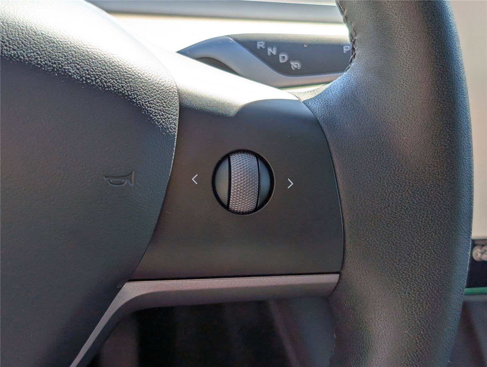 2023 Tesla Model 3 RWD