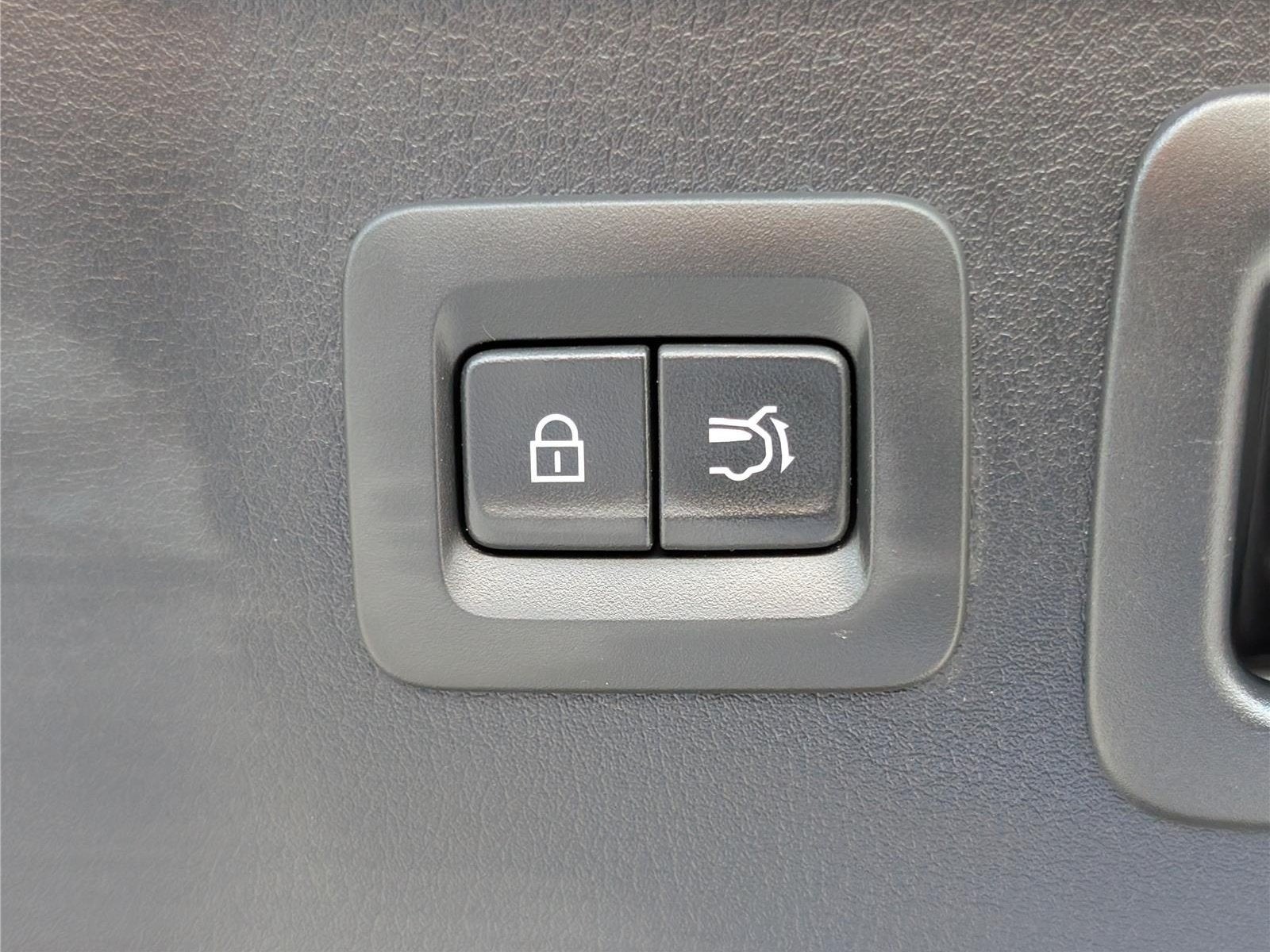 2025 Mazda Mazda CX-90 Preferred Package