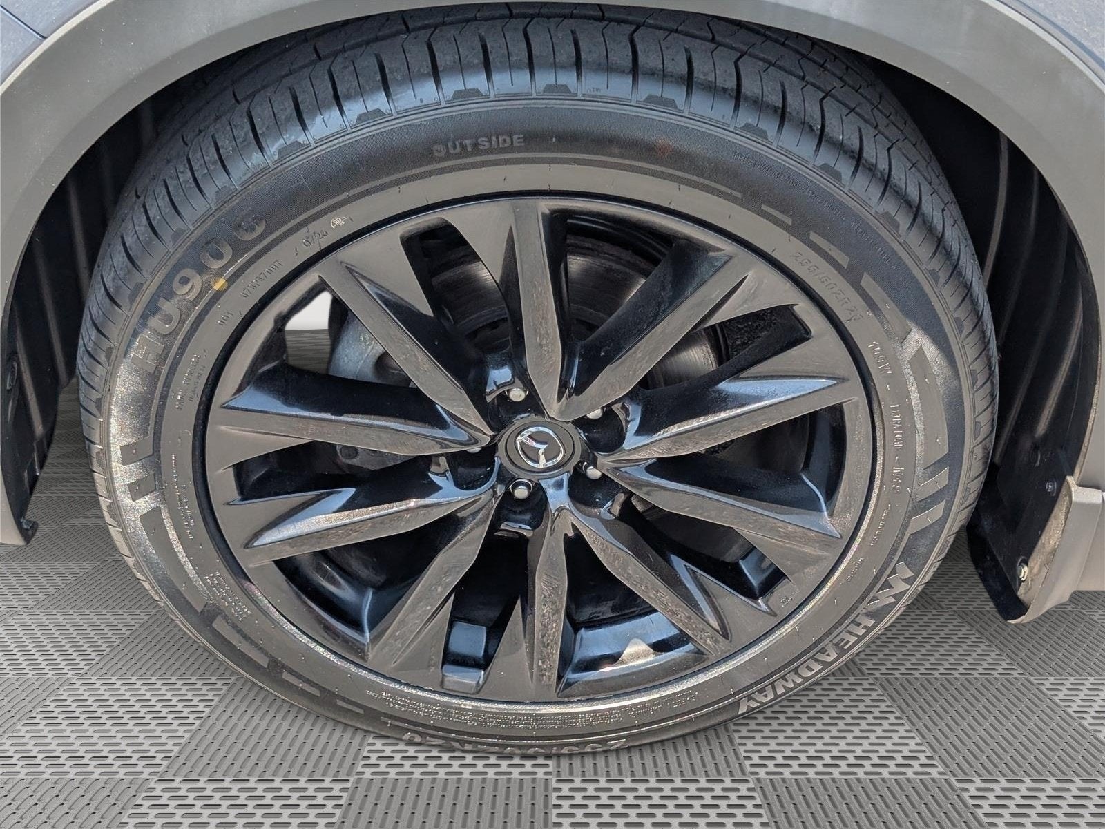 2023 Mazda Mazda CX-9 Carbon Edition
