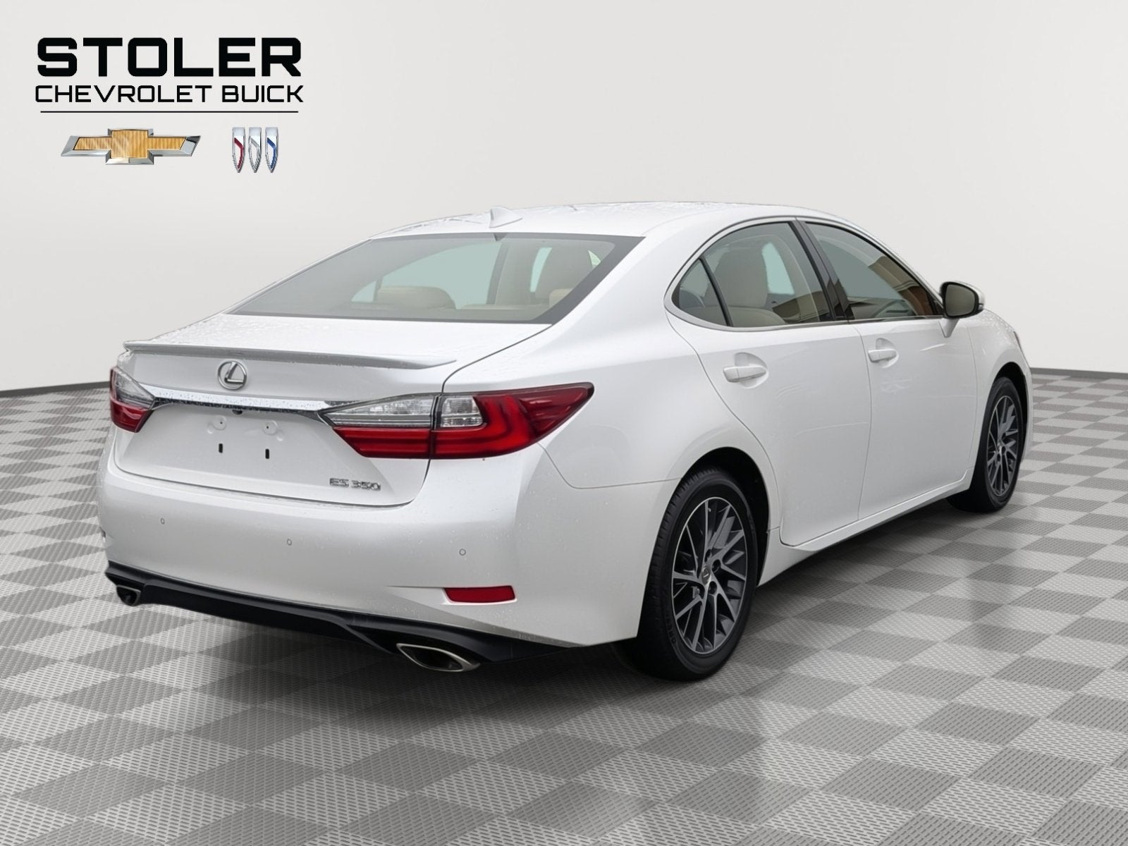 2016 Lexus ES 350 4dr Sdn