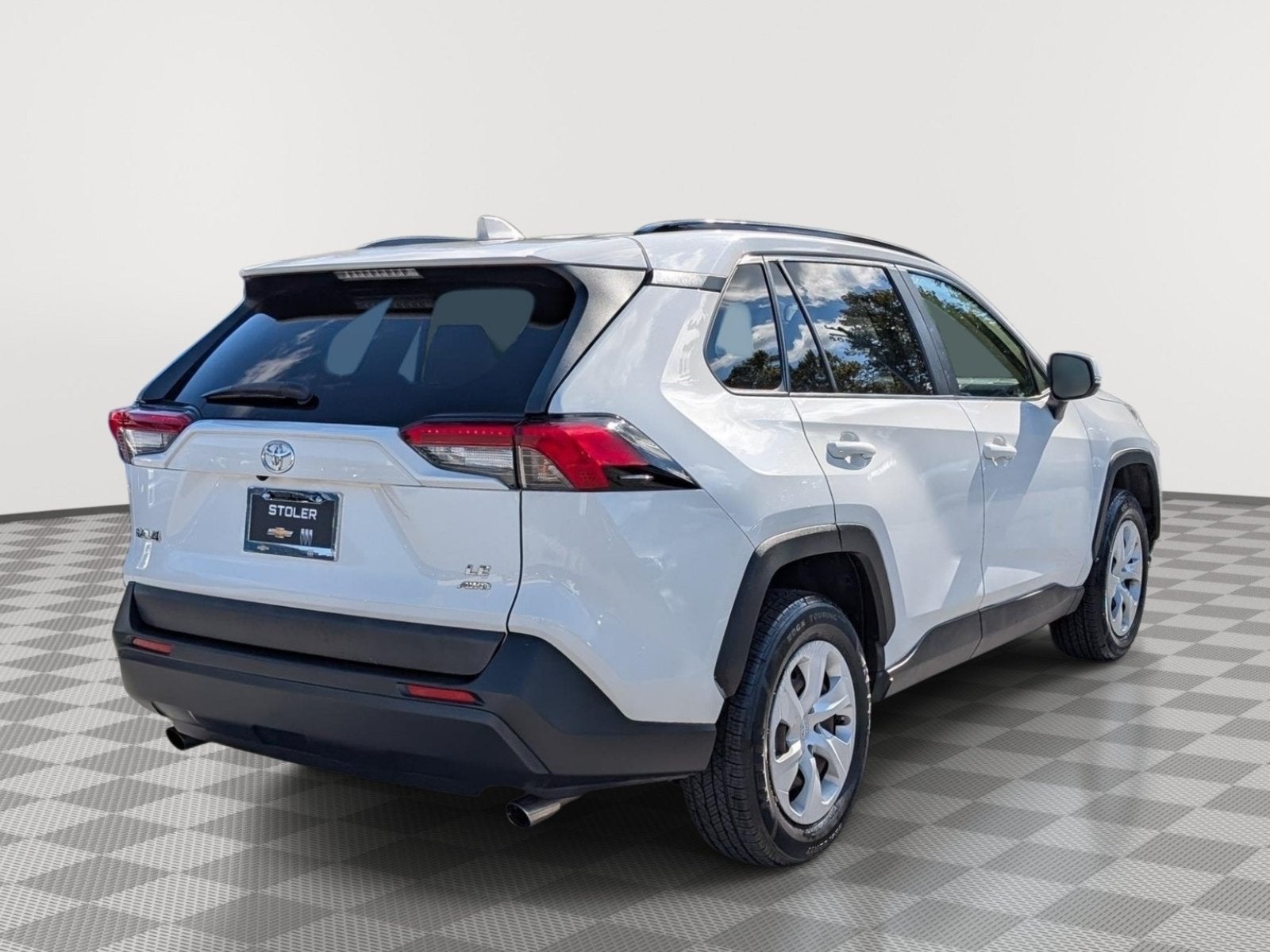 2019 Toyota RAV4 LE