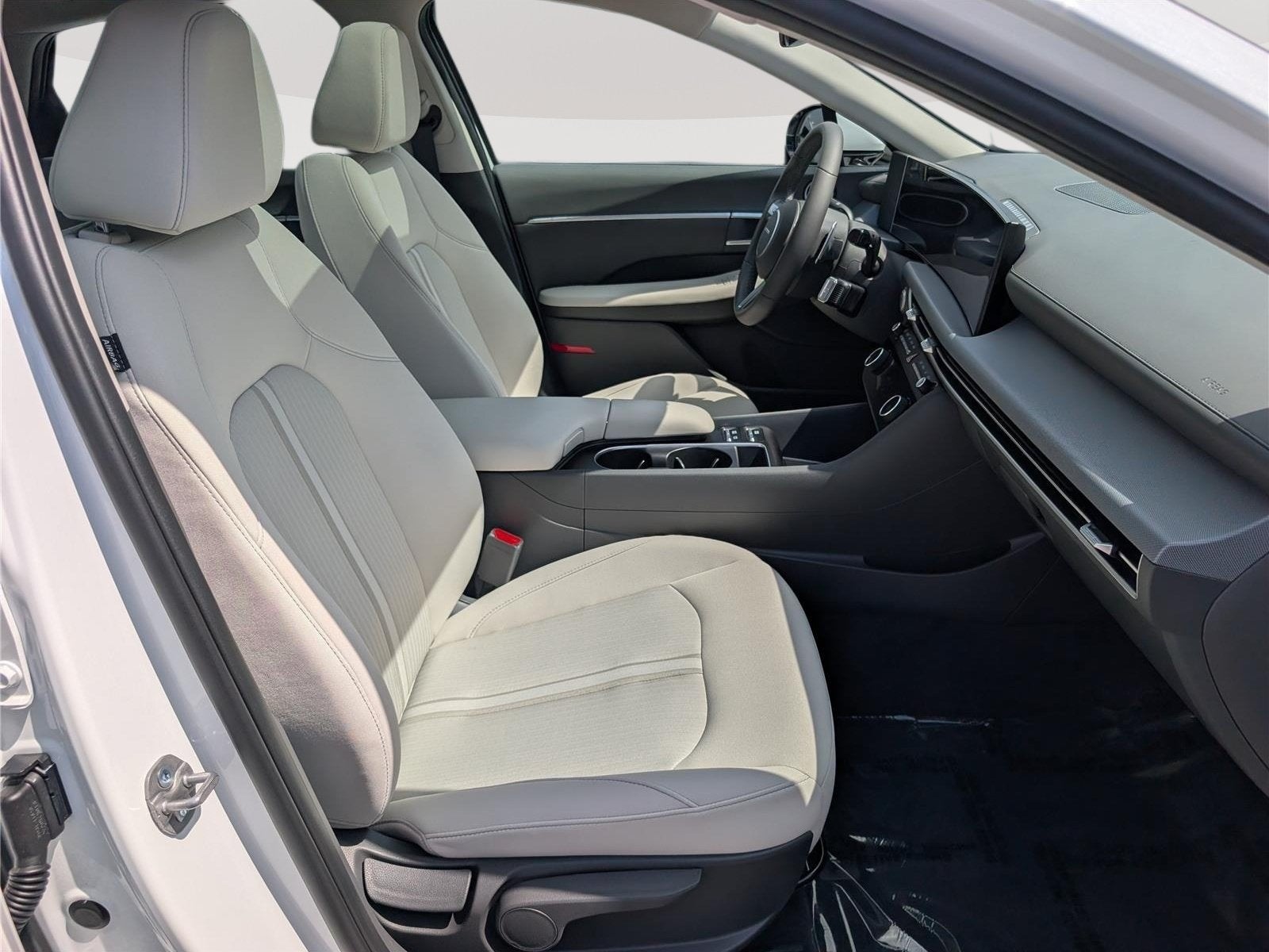 2025 Hyundai Sonata SEL Convenience